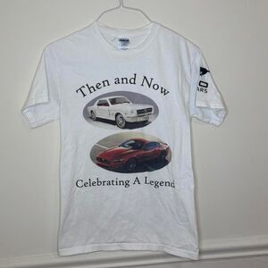 graphic Mustang anniversary tee